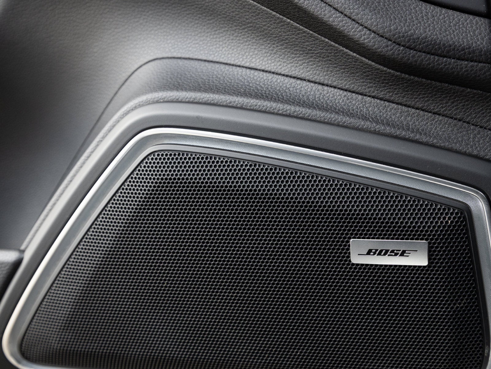 2023 Porsche Panamera Panamera 4 Platinum Edition