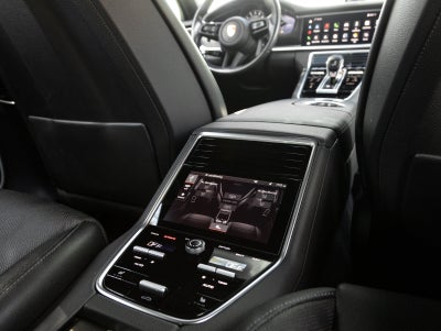 2023 Porsche Panamera Panamera 4 Platinum Edition
