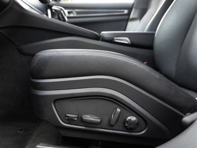 2023 Porsche Panamera Panamera 4 Platinum Edition
