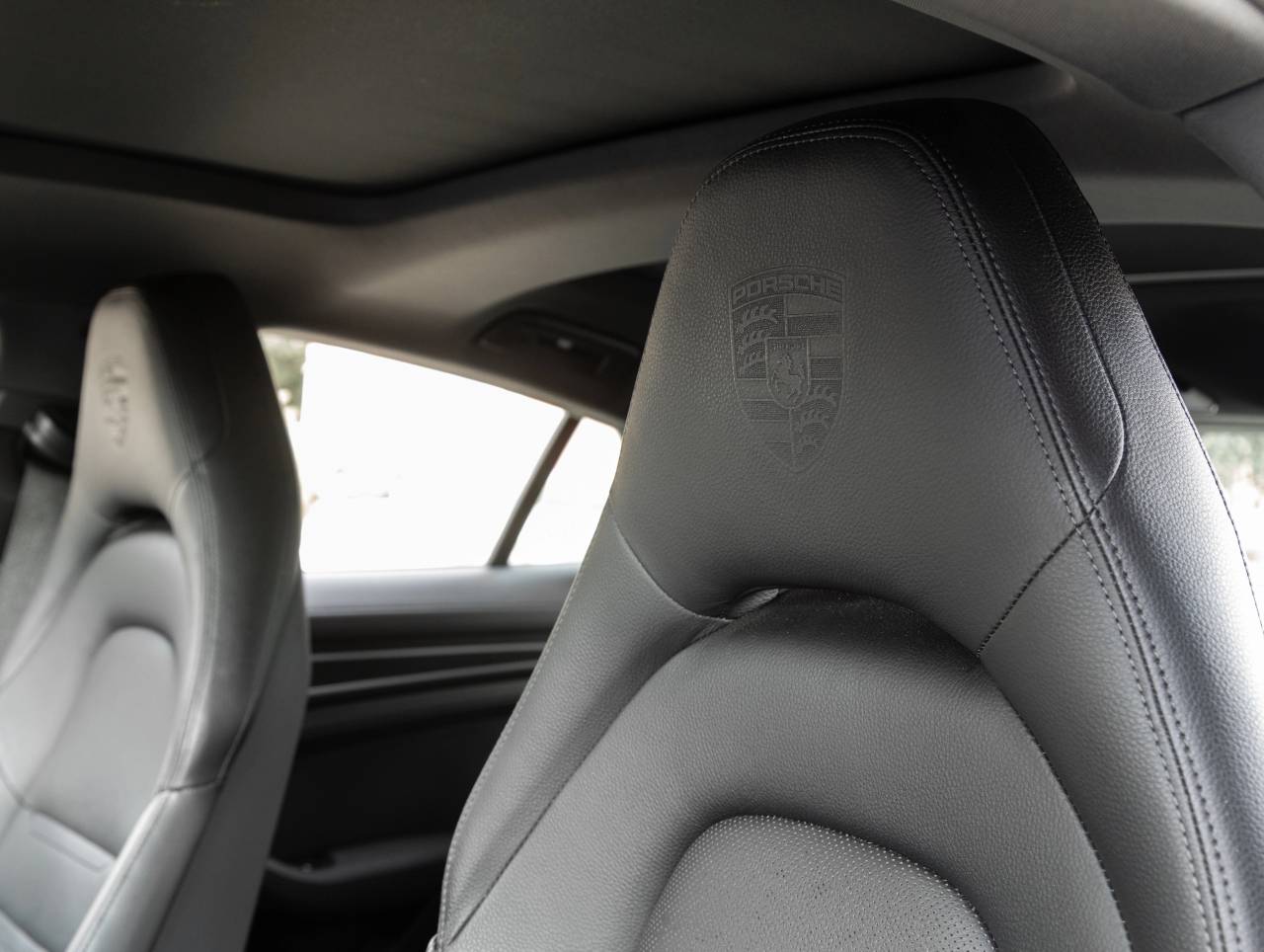 2023 Porsche Panamera Panamera 4 Platinum Edition