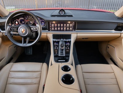 2023 Porsche Panamera Panamera 4 Platinum Edition (MY23)