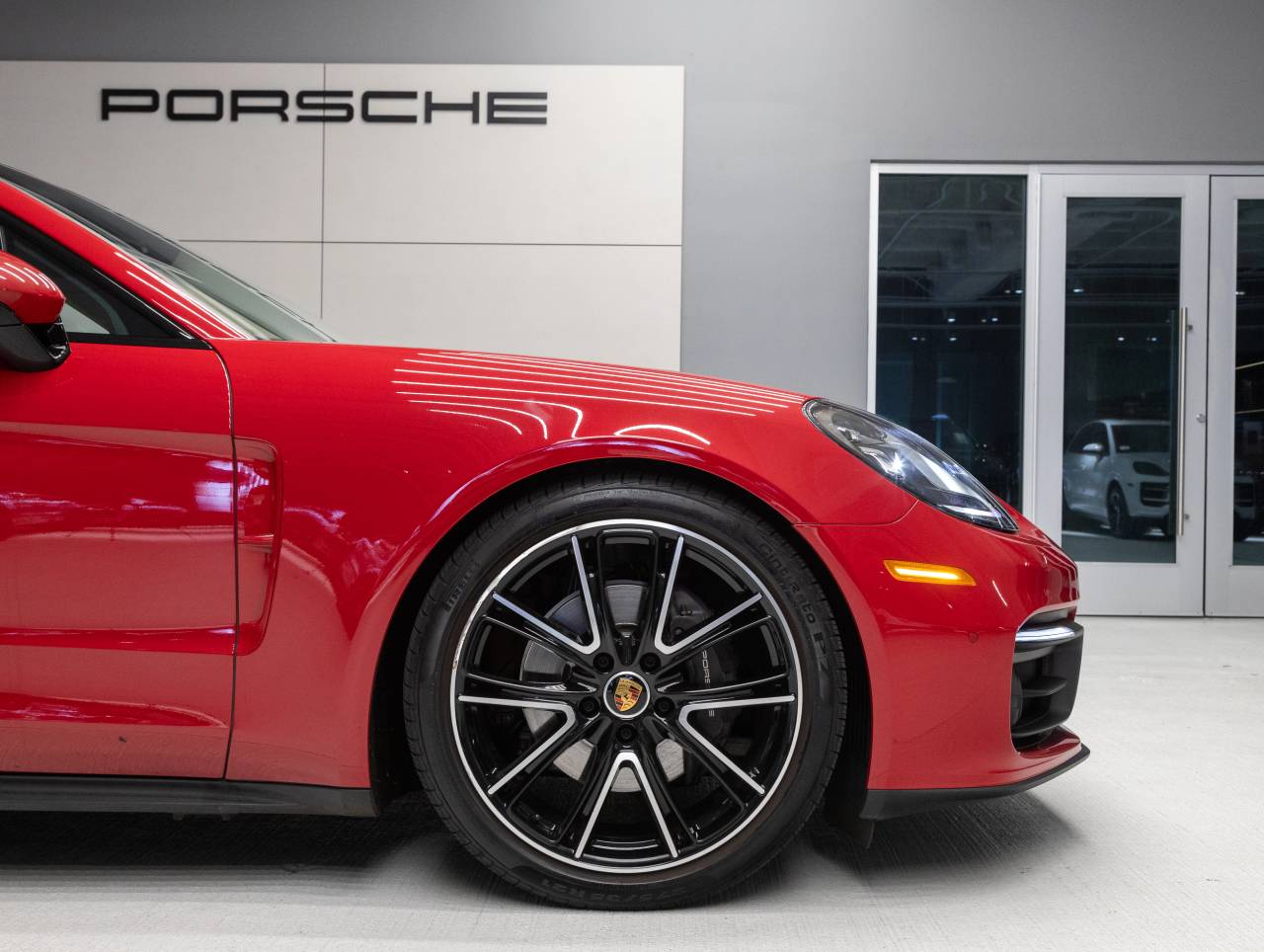 2023 Porsche Panamera Panamera 4 Platinum Edition (MY23)