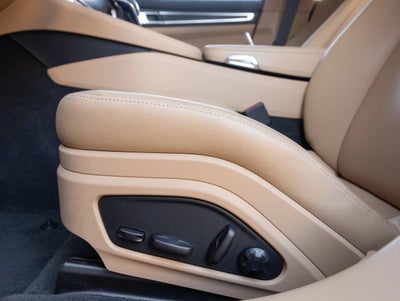 2023 Porsche Panamera Panamera 4 Platinum Edition (MY23)