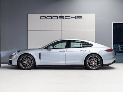 2023 Porsche Panamera Panamera Platinum Edition