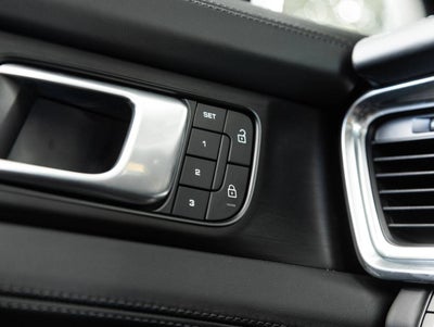 2023 Porsche Panamera Panamera Platinum Edition