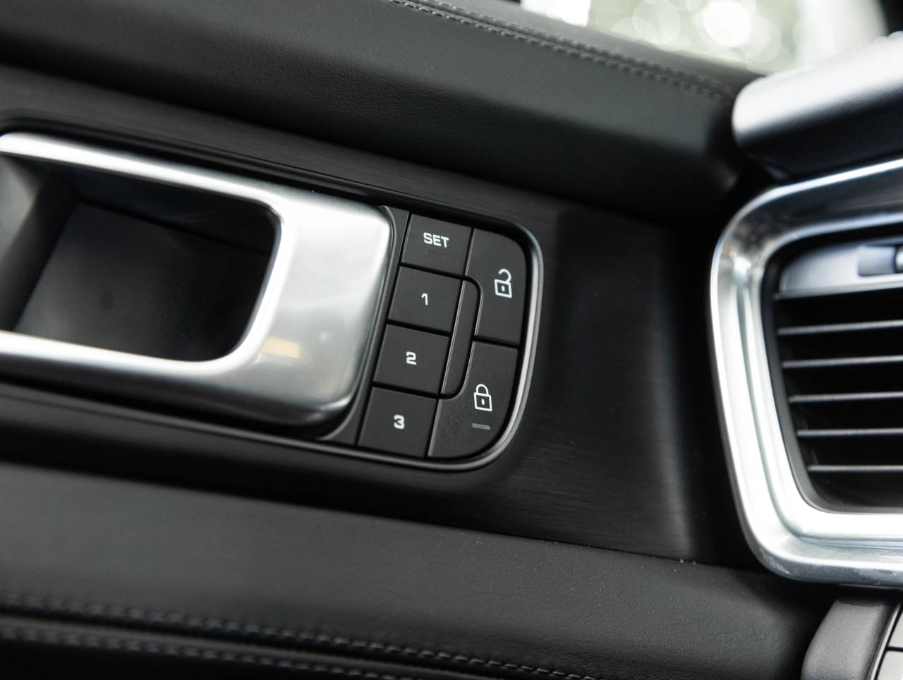 2023 Porsche Panamera Panamera Platinum Edition