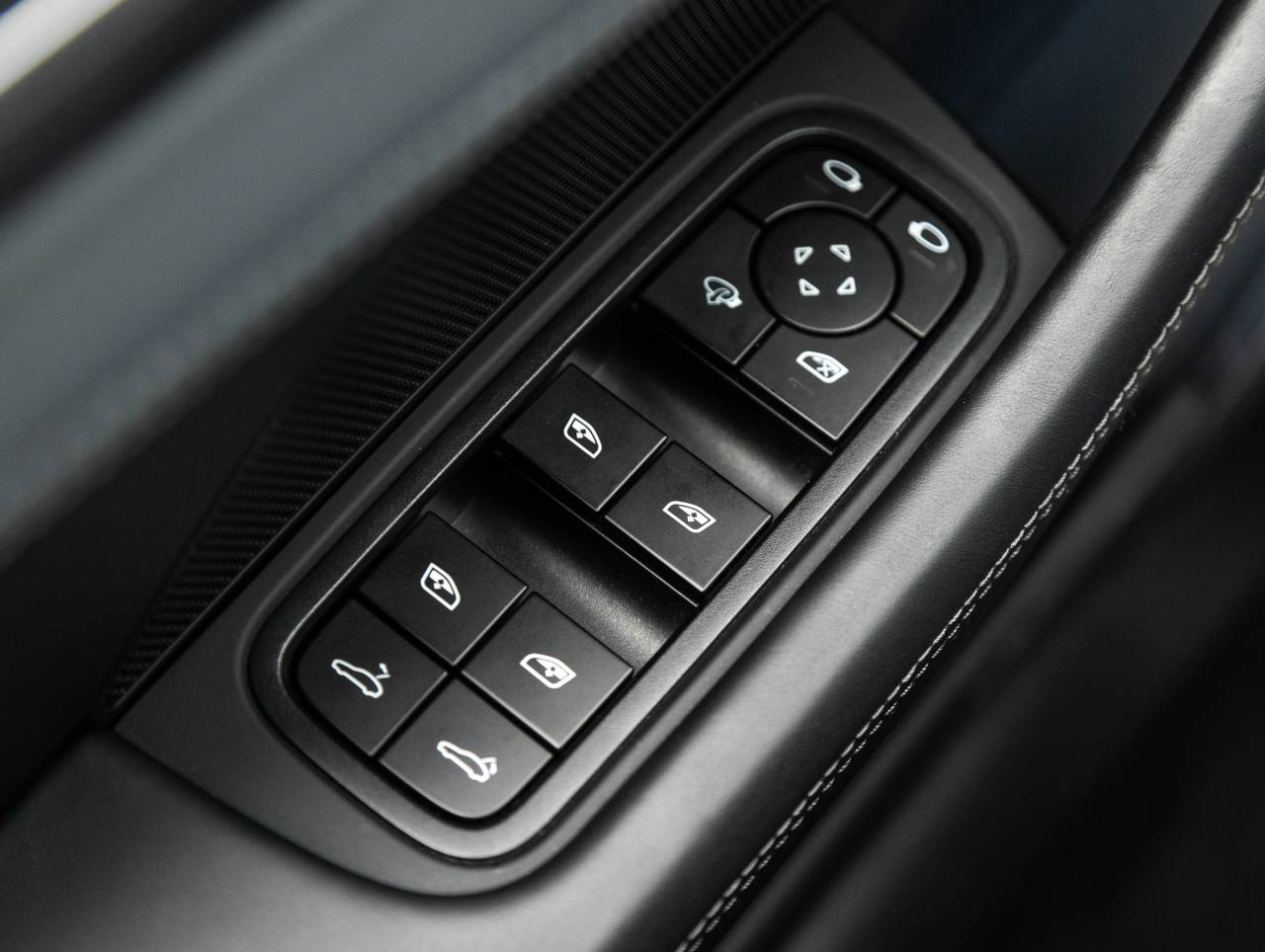 2023 Porsche Panamera Panamera Platinum Edition