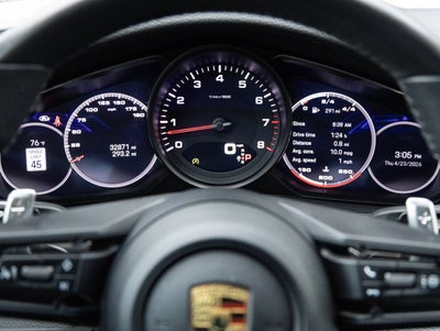 2023 Porsche Panamera 4 Platinum Edition