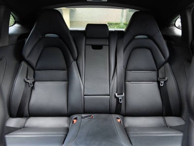 2023 Porsche Panamera 4 Platinum Edition