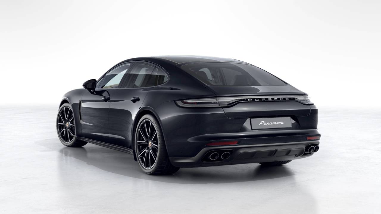 2023 Porsche Panamera 4 Platinum Edition