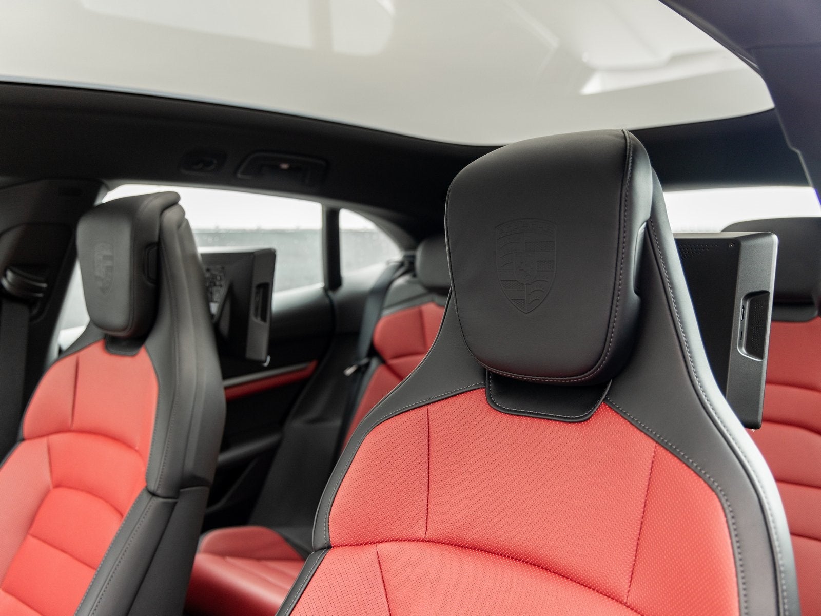 2025 Porsche Taycan Taycan 4 Cross Turismo