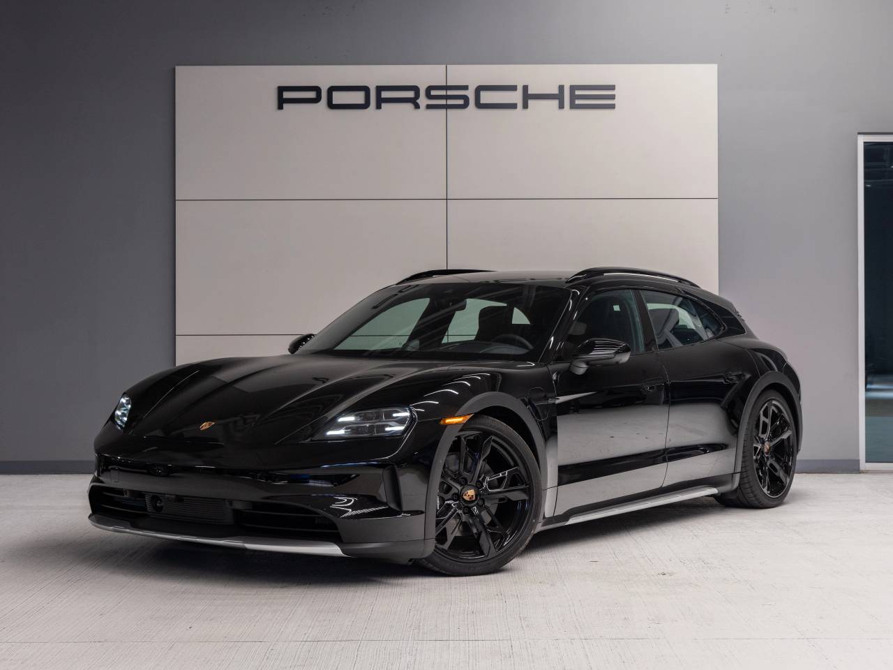 2025 Porsche Taycan Taycan 4 Cross Turismo