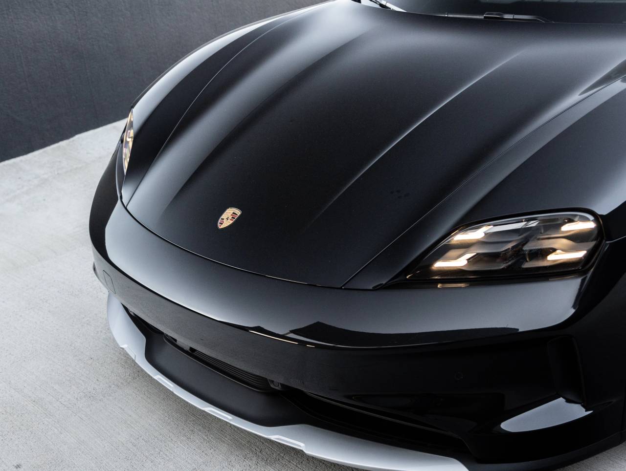 2025 Porsche Taycan Taycan 4 Cross Turismo