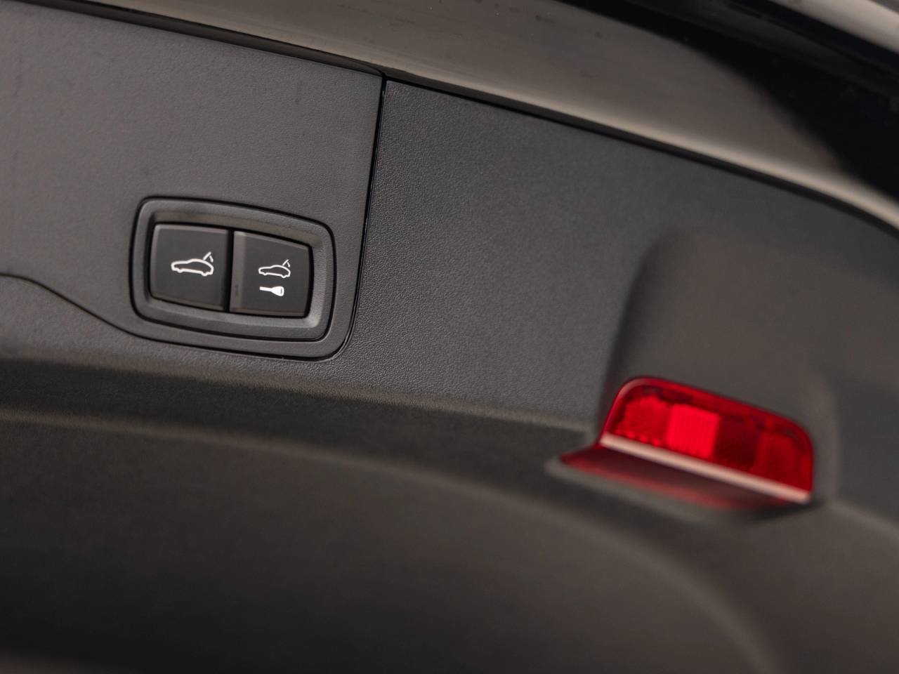 2025 Porsche Taycan Taycan 4 Cross Turismo