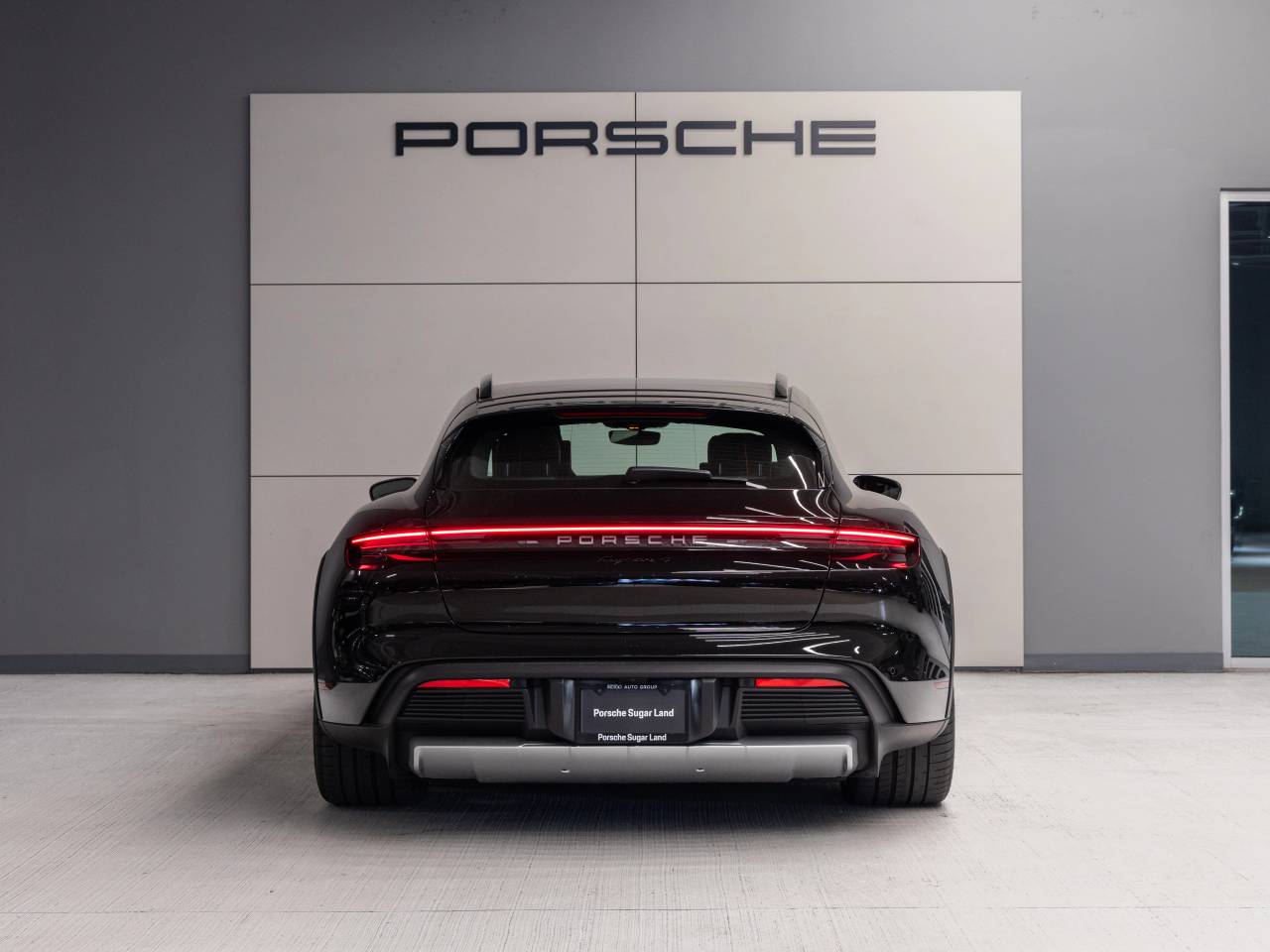 2025 Porsche Taycan Taycan 4 Cross Turismo