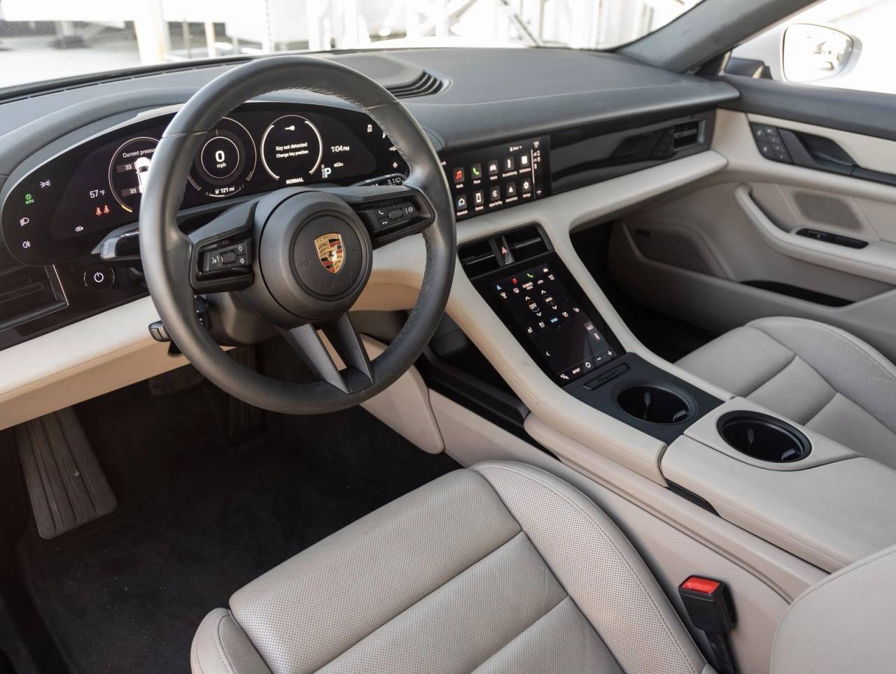 2022 Porsche Taycan Taycan 4 Cross Turismo (MY22)