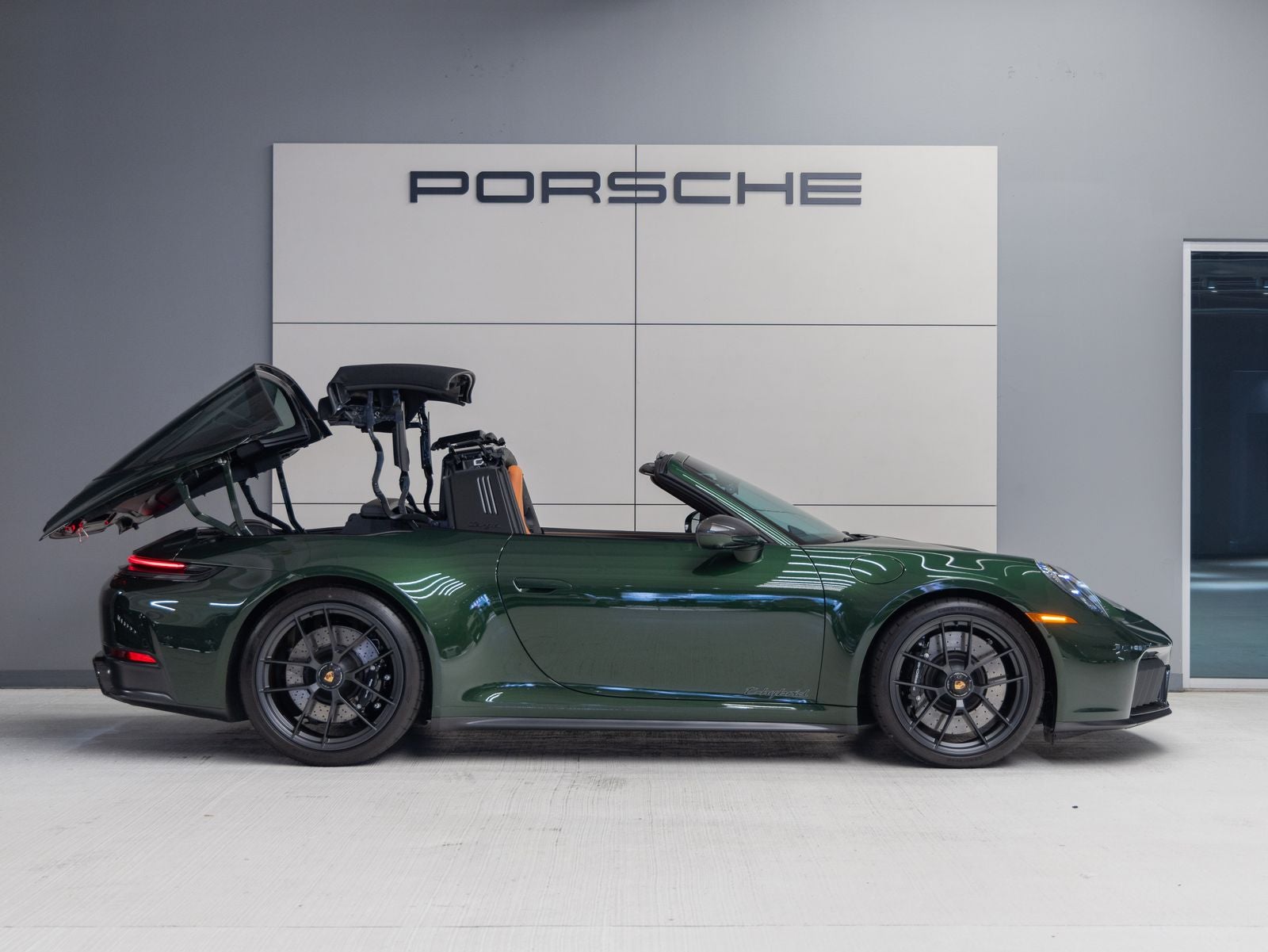 2026 Porsche 911 911 Targa 4 GTS