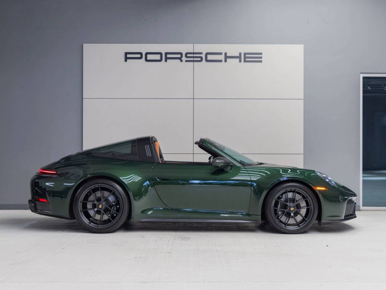 2026 Porsche 911 911 Targa 4 GTS