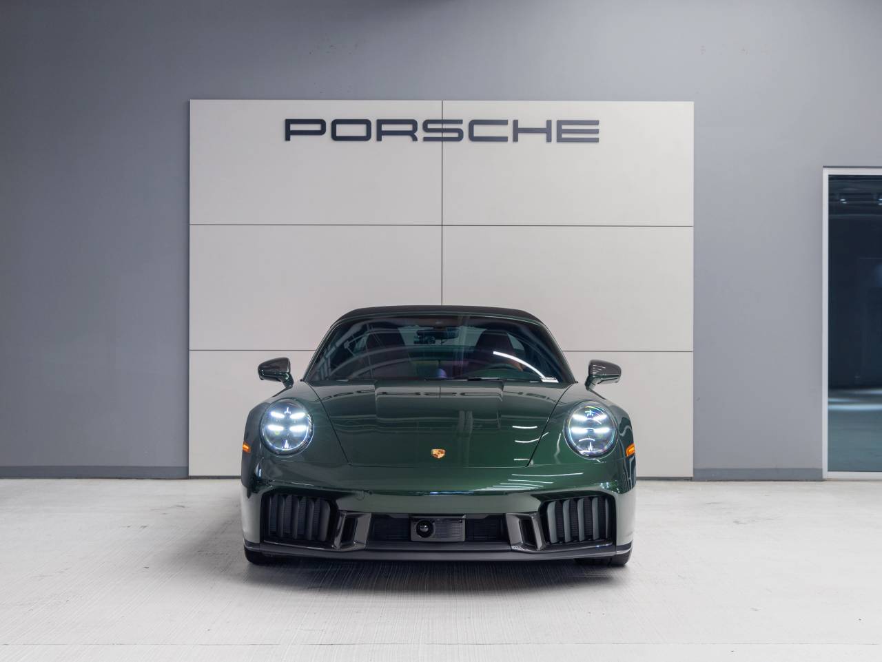 2026 Porsche 911 911 Targa 4 GTS