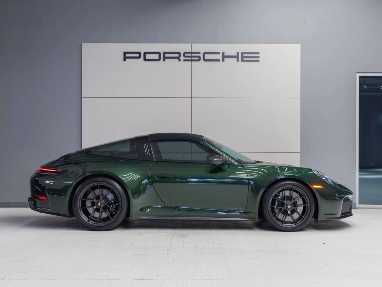 2026 Porsche 911 911 Targa 4 GTS