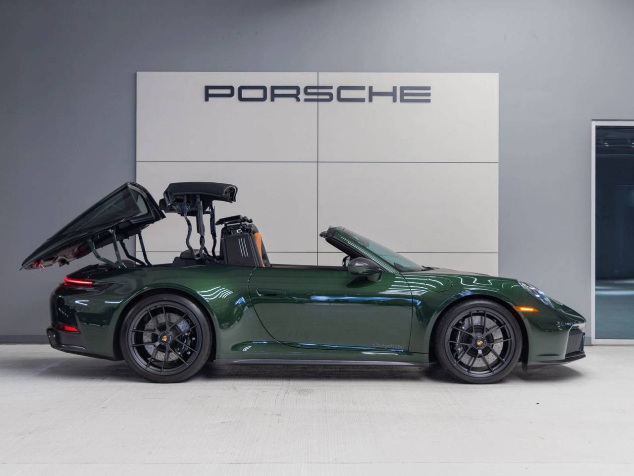 2026 Porsche 911 911 Targa 4 GTS
