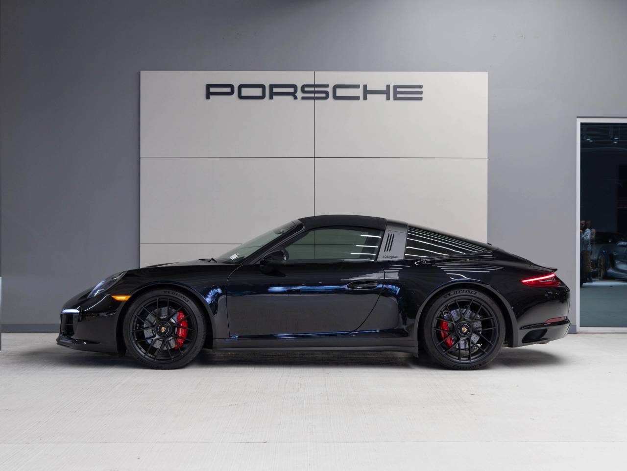 2019 Porsche 911 911 Targa 4 GTS
