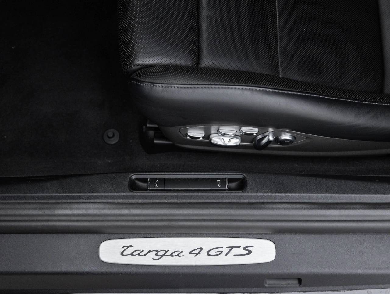 2019 Porsche 911 911 Targa 4 GTS