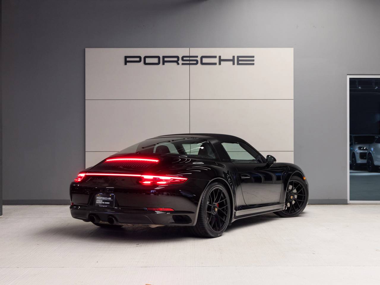 2019 Porsche 911 Targa 4S GTS