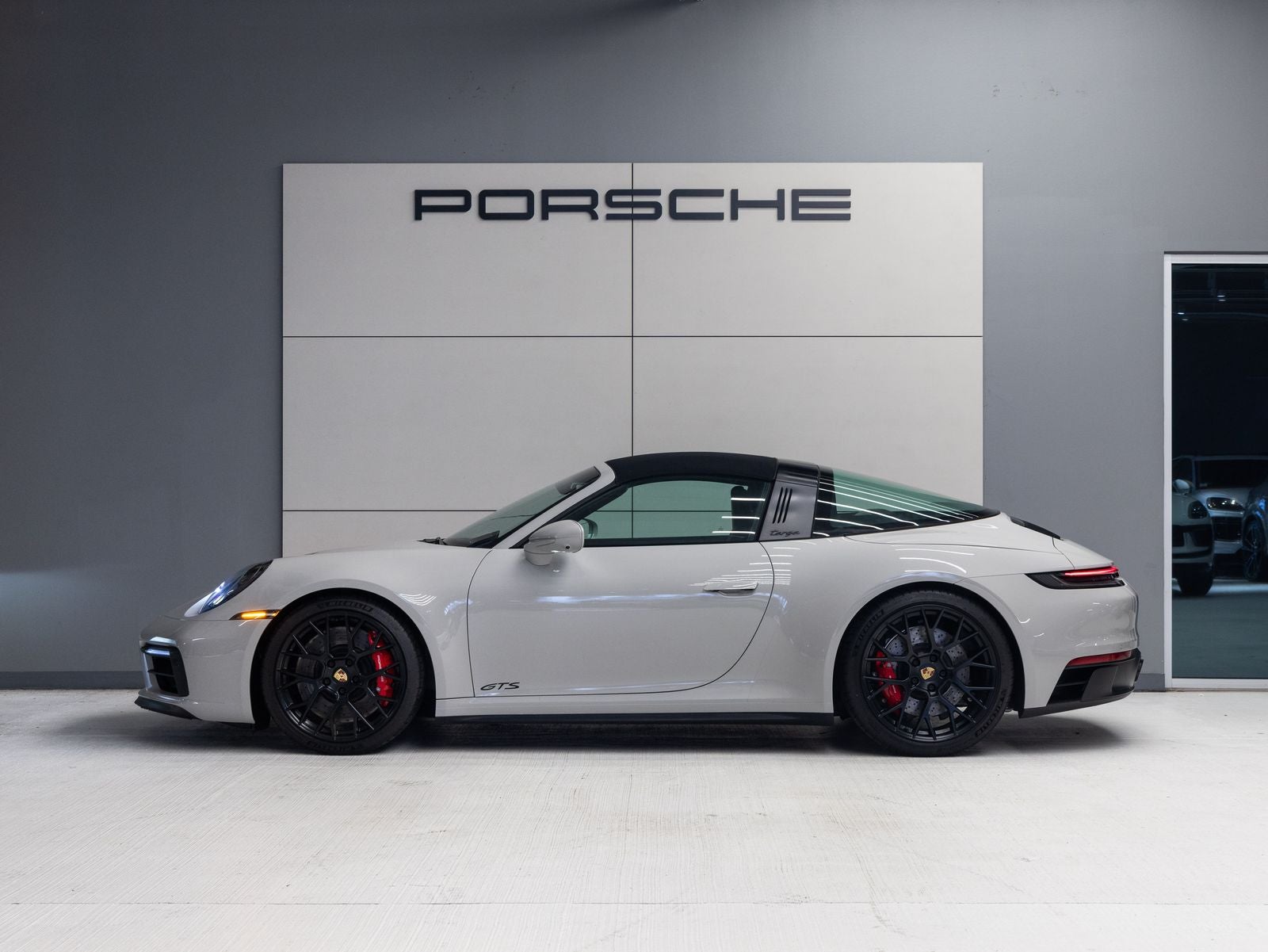 2024 Porsche 911 911 Targa 4 GTS (MY24)
