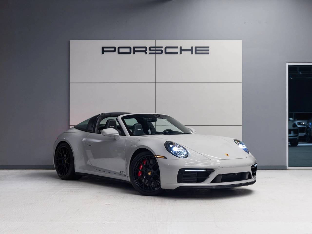 2024 Porsche 911 911 Targa 4 GTS (MY24)