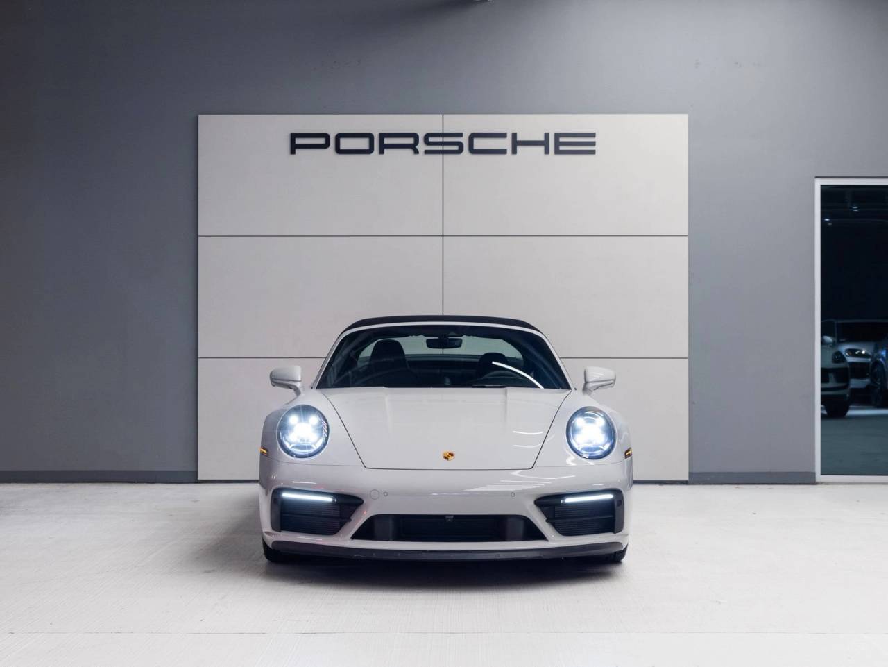 2024 Porsche 911 911 Targa 4 GTS (MY24)