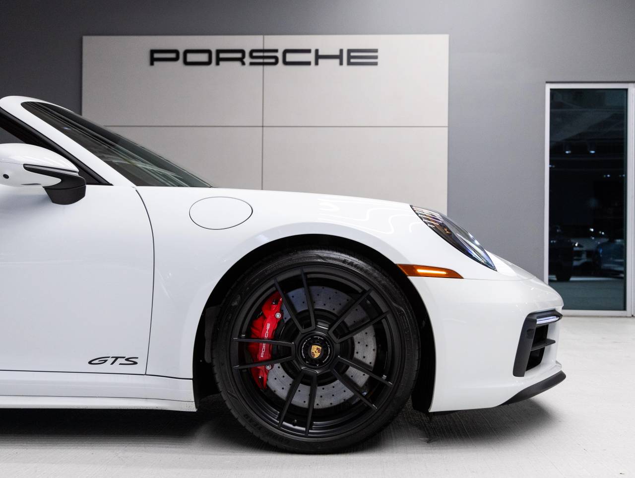 2024 Porsche 911 Targa 4 GTS