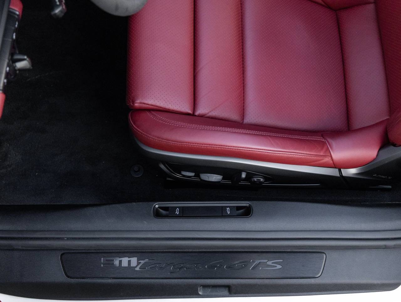 2024 Porsche 911 Targa 4 GTS