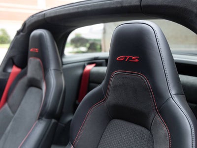 2025 Porsche 911 Targa 4 GTS