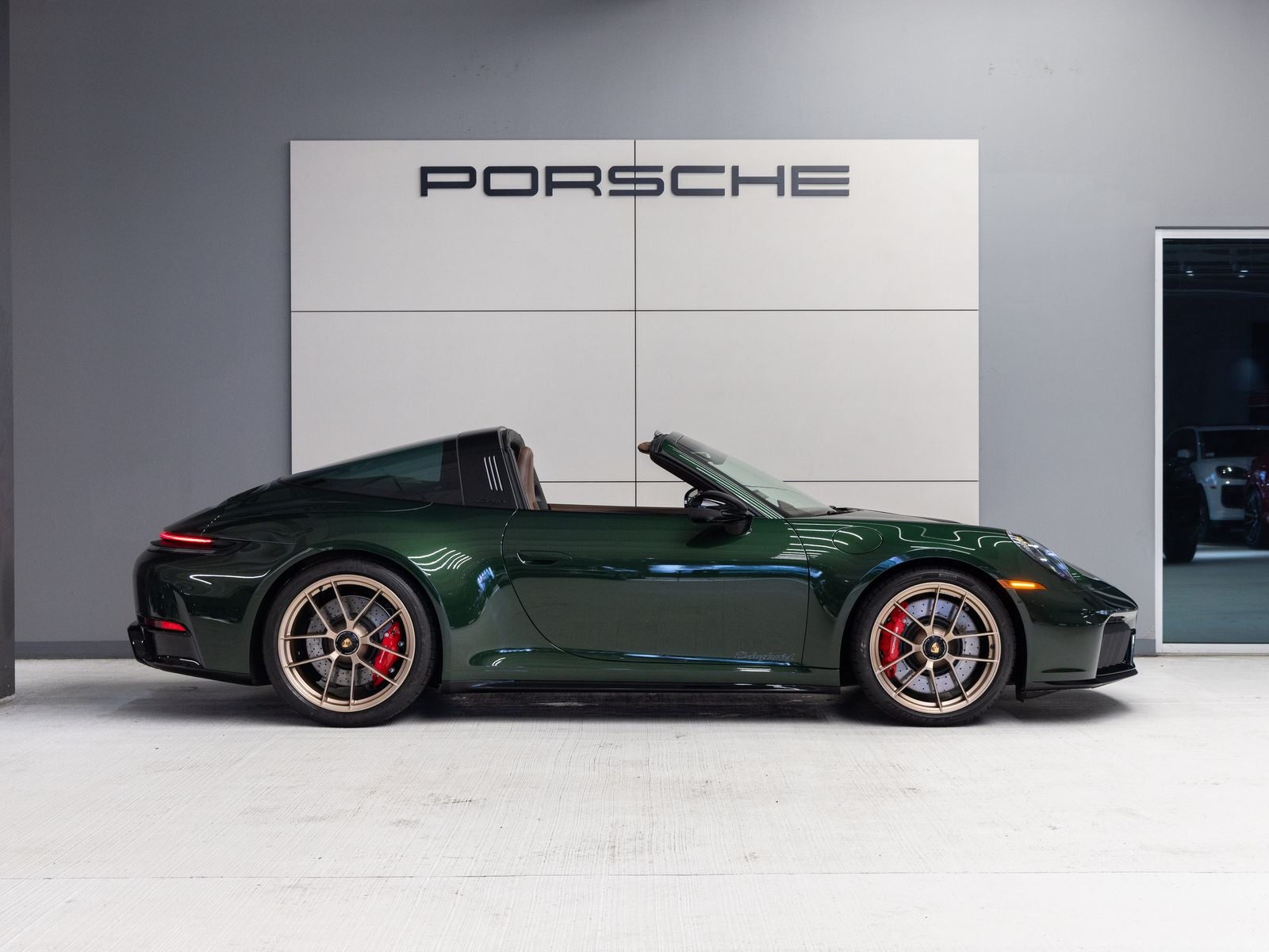 2026 Porsche 911 Targa 4 GTS