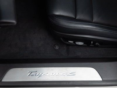 2024 Porsche Taycan Taycan 4S Cross Turismo (MY24)