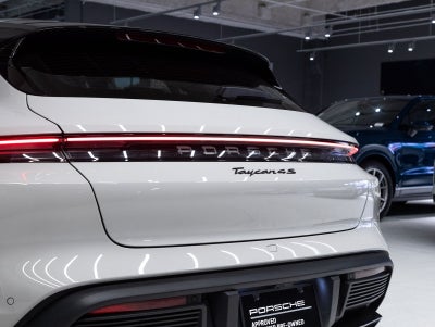 2024 Porsche Taycan Taycan 4S Cross Turismo (MY24)