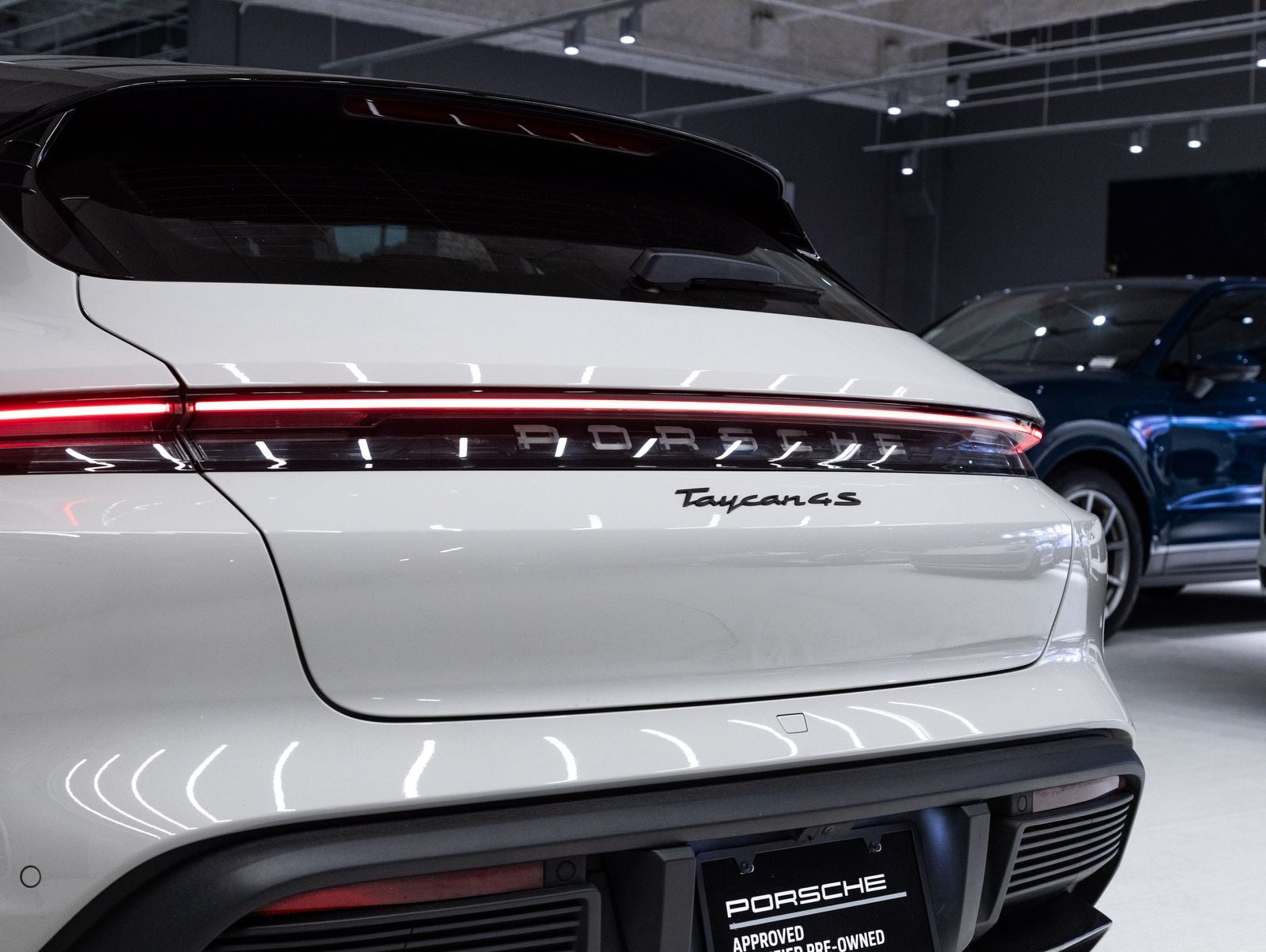 2024 Porsche Taycan Taycan 4S Cross Turismo (MY24)