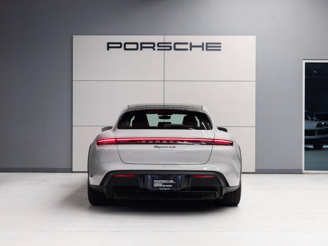 2024 Porsche Taycan Taycan 4S Cross Turismo (MY24)