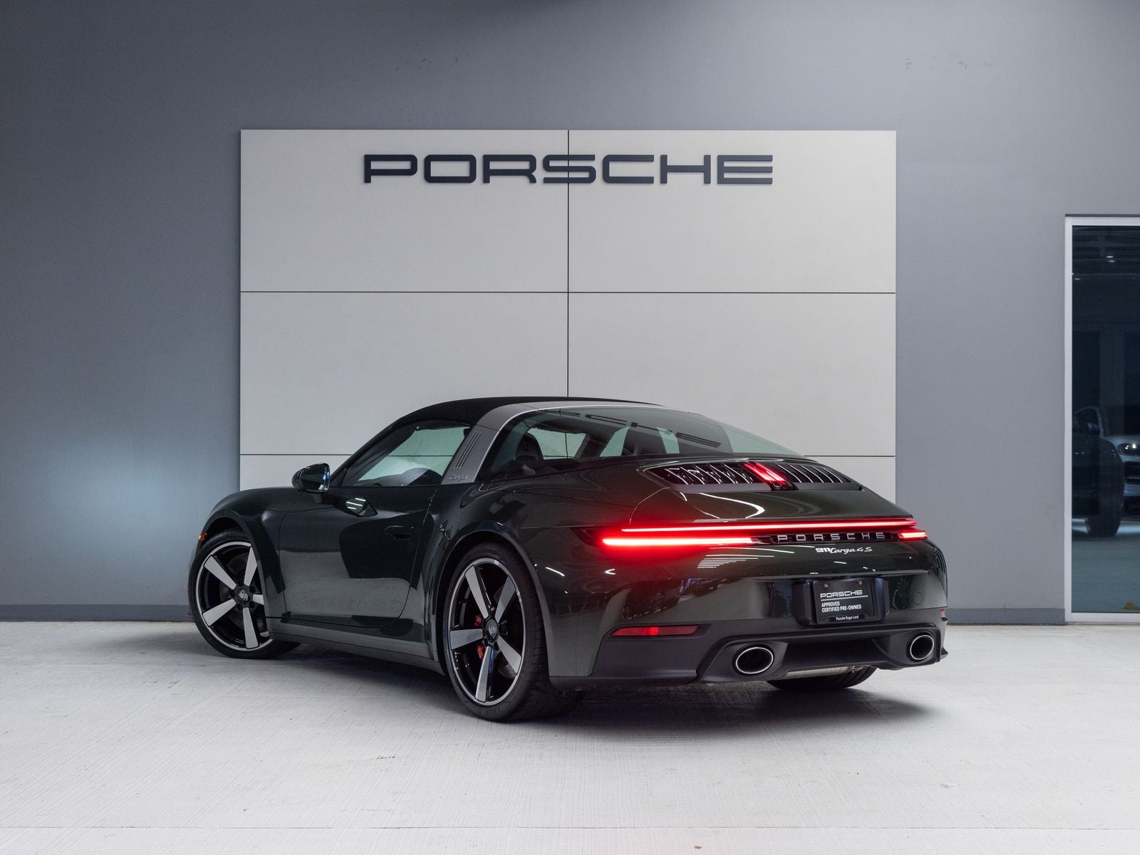 2026 Porsche 911 Targa 4S