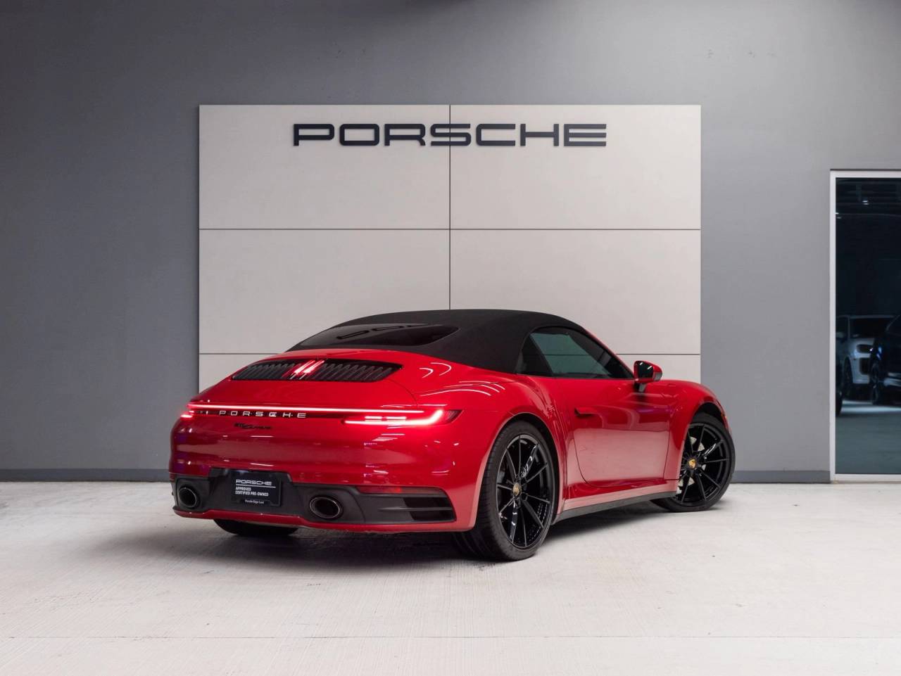 2022 Porsche 911 911 Carrera Cabriolet (MY22)
