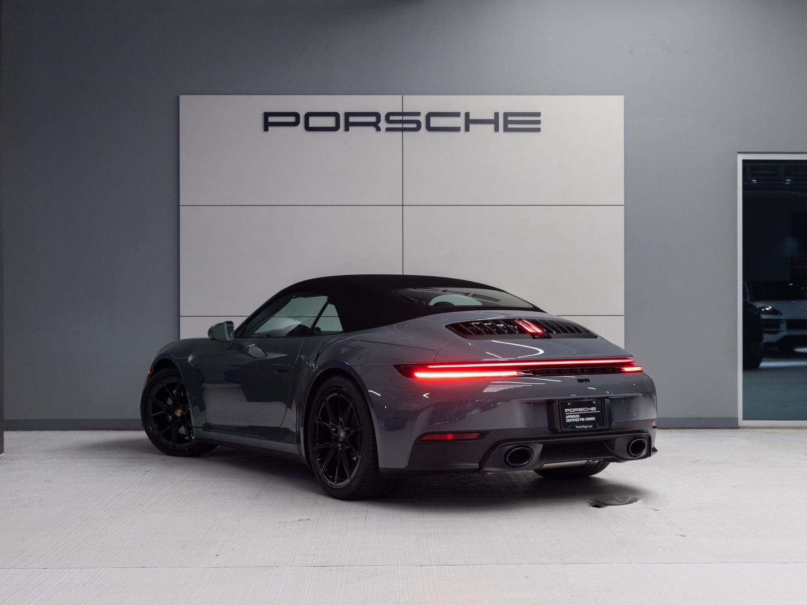 2026 Porsche 911 Carrera Cabriolet