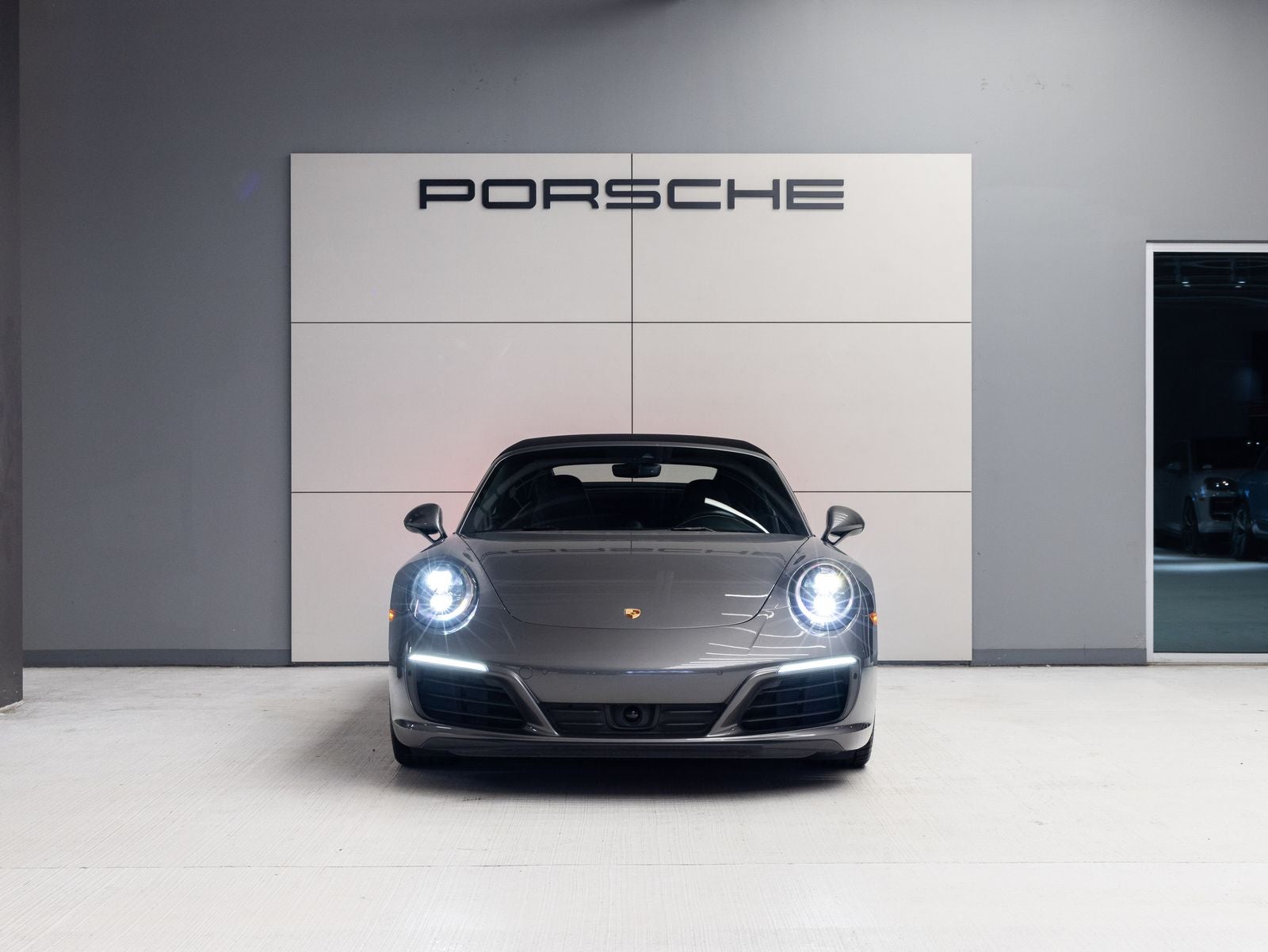 2018 Porsche 911 911 Carrera 4S Cabriolet