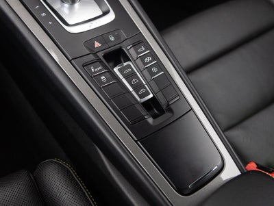 2018 Porsche 911 911 Carrera 4S Cabriolet