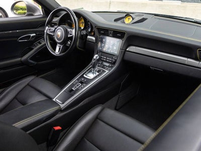 2018 Porsche 911 911 Carrera 4S Cabriolet
