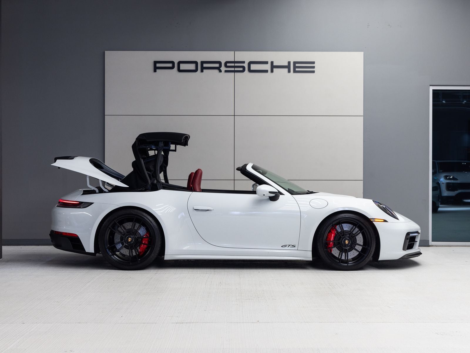 2022 Porsche 911 911 Carrera 4 GTS Cabriolet