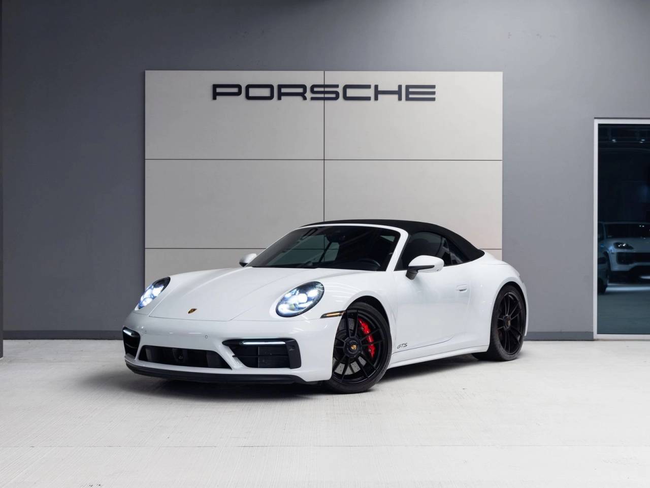 2022 Porsche 911 911 Carrera 4 GTS Cabriolet