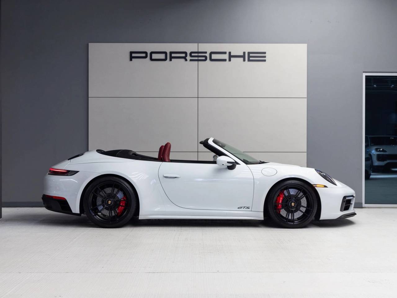 2022 Porsche 911 911 Carrera 4 GTS Cabriolet