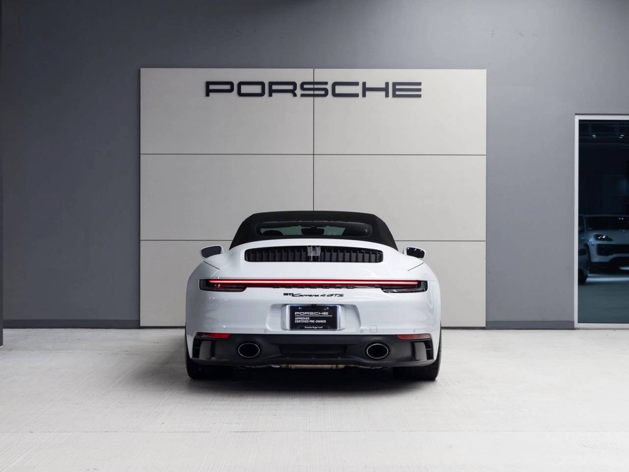 2022 Porsche 911 911 Carrera 4 GTS Cabriolet