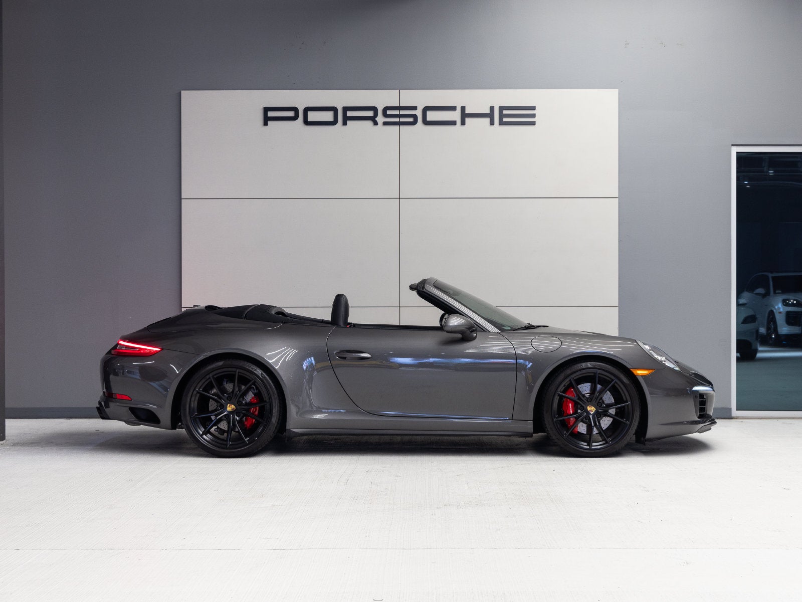 2017 Porsche 911 911 Carrera 4S Cabriolet